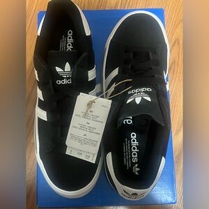 Size 5-Adidas Campus Vulc Black White